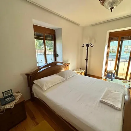 Apartament In Center *